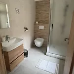 Excalibur A Restaurace Gæstehus 3*