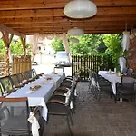 Gæstehus Excalibur A Restaurace Moravská Třebová