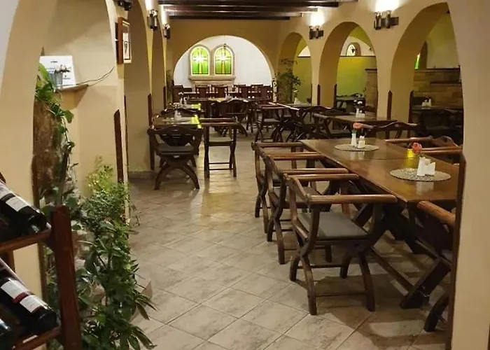 Affittacamere Excalibur A Restaurace Moravská Třebová