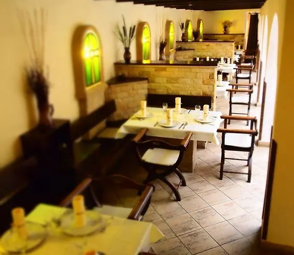 Excalibur A Restaurace Moravská Třebová